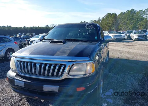 2000 Ford F-150 Lariat/Work Series/Xl/Xlt из США, поврежденный, VIN 1FTRX17L8YNA60437